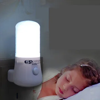 Gultas Lampa Sienas Kontaktligzdas, Lampas, ES Plug LED Nakts Gaisma AC 110-220V Guļamistabas Lampa Dāvanu Bērniem Gudrs Nakts Lampas