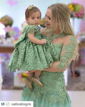 Avokado Zaļš Ar Garām Piedurknēm Ar Mežģīņu Māte Meitu Kleitas Tērpi Vintage Ziedu Mežģīnes Mamma Un Meitenes Atbilstošas Kleitas Tērpi Pasūtījuma